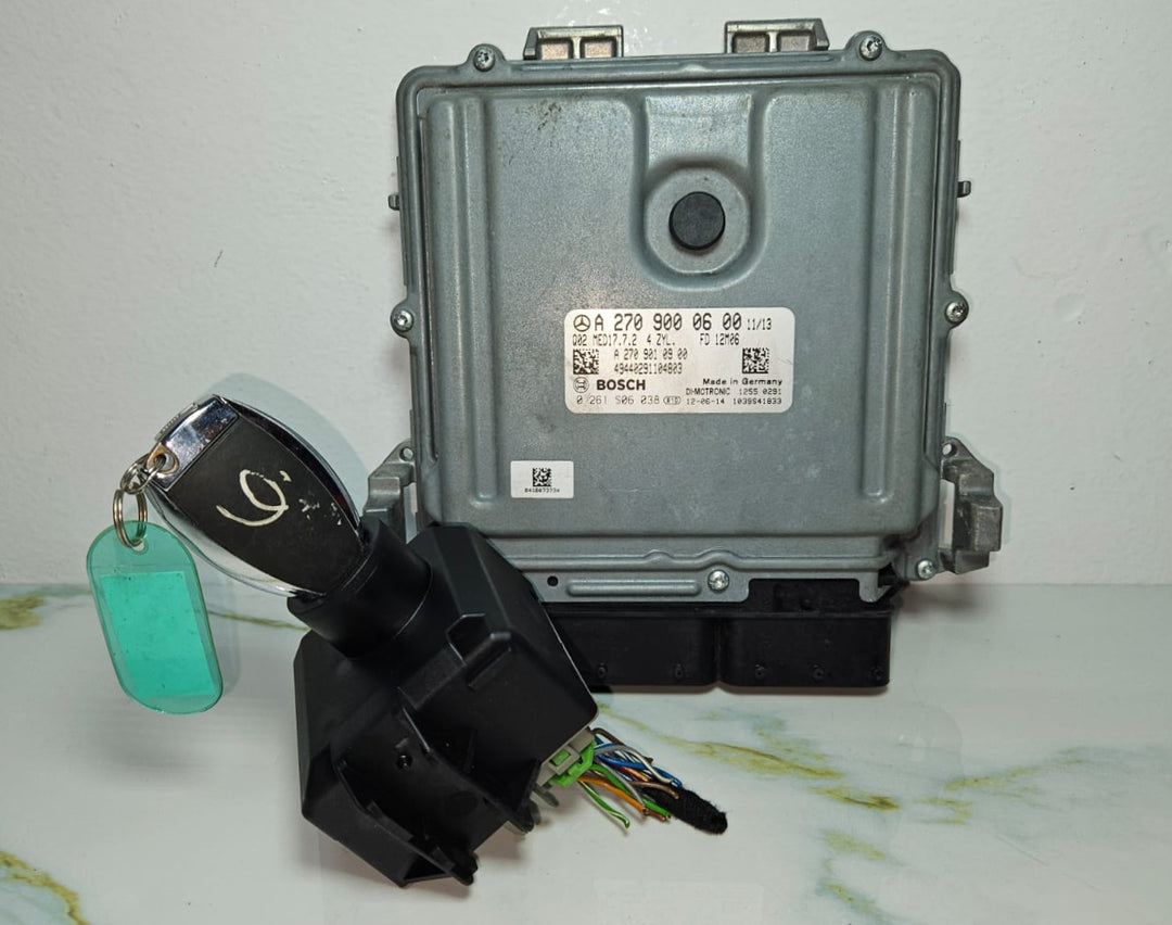 Mercedes CLA ECU Engine Control Module Ignition Key Switch Set A270 9000600 OEM