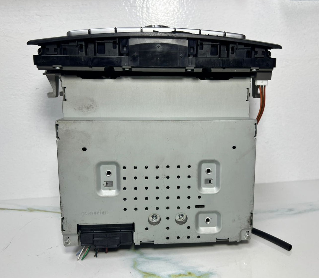 14–16 Mercedes-Benz W218 CLS Radio Audio Head Unit CD Player A218 9003207 OEM