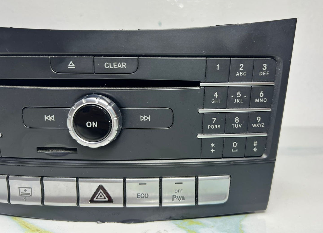 14–16 Mercedes-Benz W218 CLS Radio Audio Head Unit CD Player A218 9003207 OEM