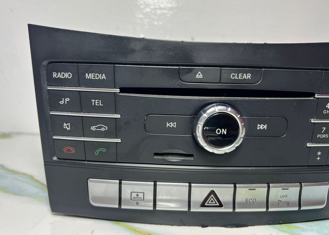 14–16 Mercedes-Benz W218 CLS Radio Audio Head Unit CD Player A218 9003207 OEM