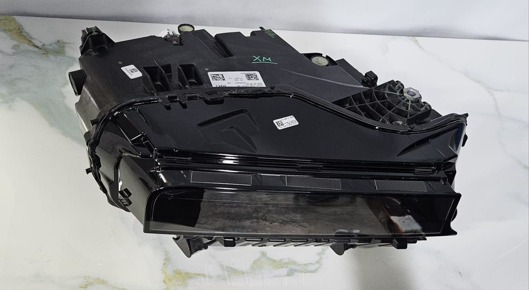 BMW XM G09 2023  LHD LED HEAD LIGHT Right Side 5A65AD4 Brand new