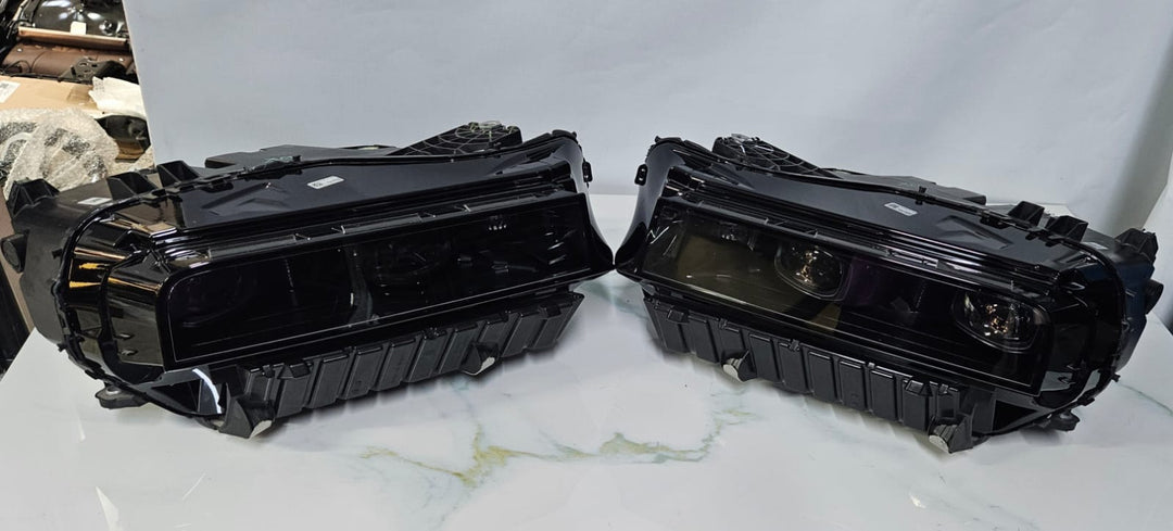BMW XM G09 2023 LHD LED HEAD LIGHT Left Right Pair 5A65AD4 5A65AD3 Brand new