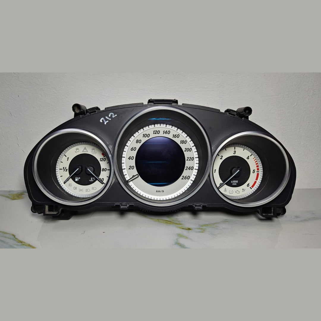 10-14 Mercedes-Benz W212 E-Class Instrument Cluster Speedometer A212 9007129 OEM