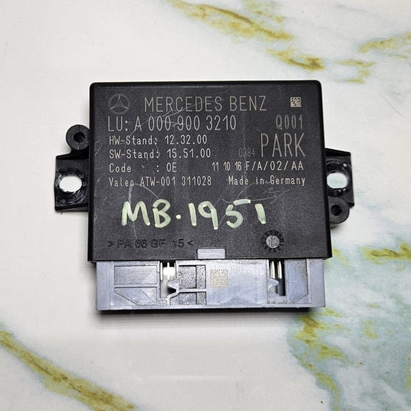 Mercedes-Benz W166 GLS550 Parking Distance Assist PDC Module A000 9003210 OEM