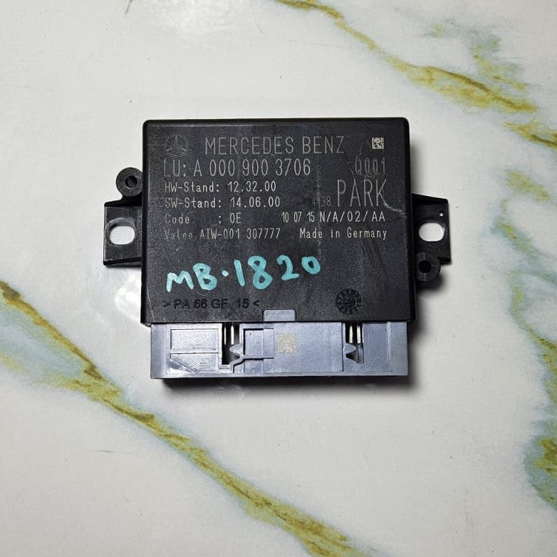 Mercedes-Benz W212 W207 Parking Distance Assist PDC Module A000 9003706 OEM