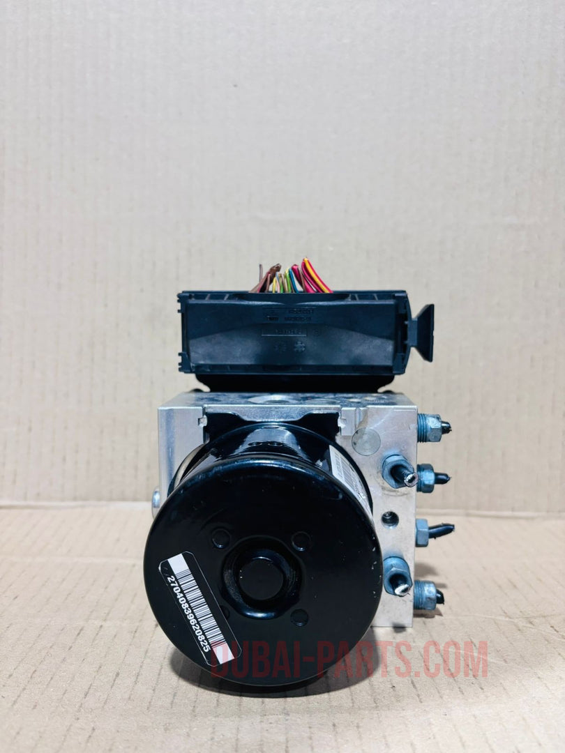 نظام منع انغلاق المكابح لسيارة BMW 320I F30 موديل 2012، رقم القطعة 6860731