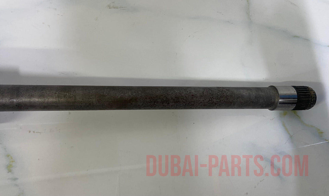 عمود نقل الحركة الأمامي الأيمن (جهة السائق) لسيارة BMW X1 E84 2.0d N47 XDRIVE الأصلية (رقم القطعة: 7591682)