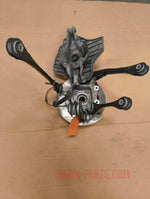 Bild in die Galerieansicht laden, BMW 3er G20 G21 330i B48 Hintere rechte Radnabenarme Bremsscheibe 