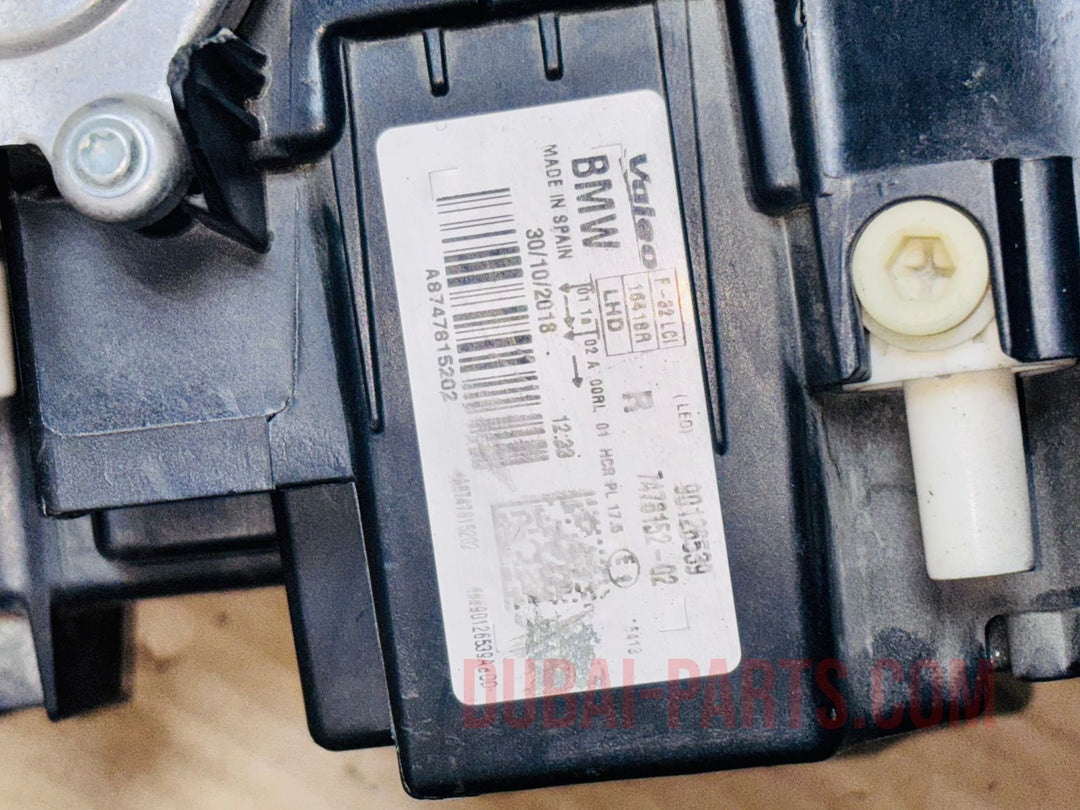 BMW 4 Series F32,F33,F36,F80,F82,F83 LCI LED Headlight RIGHT GENUINE 7478152