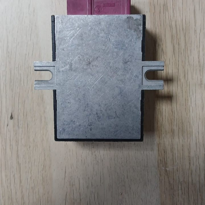 وحدة تحكم مضخة الوقود لسيارات BMW الفئة 1، 3، 5 E60، E61، E81، E87، E90، رقم القطعة الأصلية 7180426