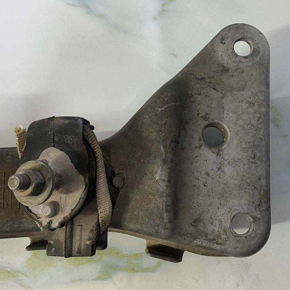 OEM BMW 1 3 Series F20 F21 F30 F31 LCI Gearbox Support Bracket Mount Holder 6859417