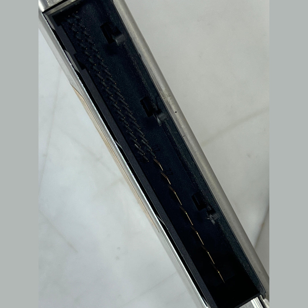 وحدة التحكم في نظام التعليق لسيارة BMW M6 موديلات 2012-2018، رقم القطعة 6883149