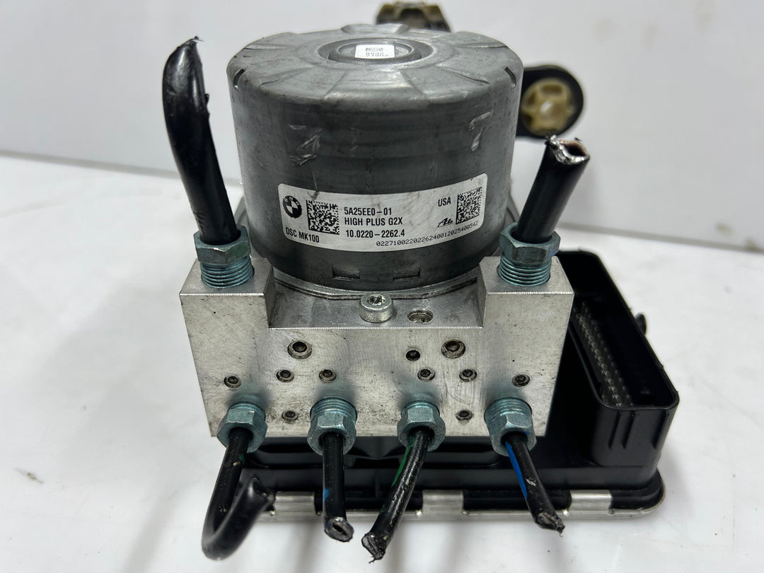 2020-2024 BMW 330i Abs Anti Lock Brake Pump Control Unit 5A25EE0