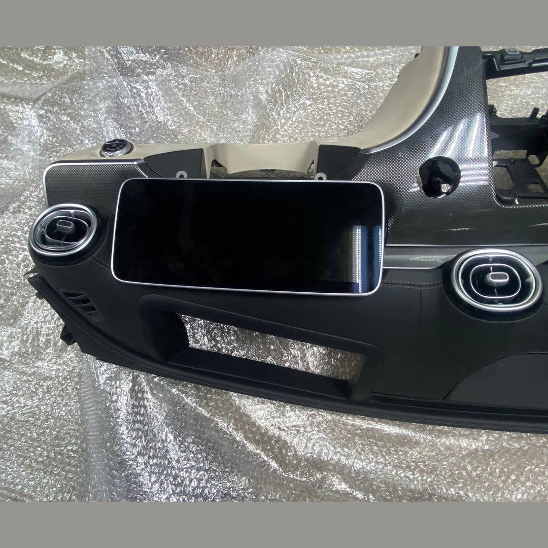 لوحة القيادة لسيارة مرسيدس C250 موديل 2023 ذات المقود الأيمن (الفئة C) A206 6803307