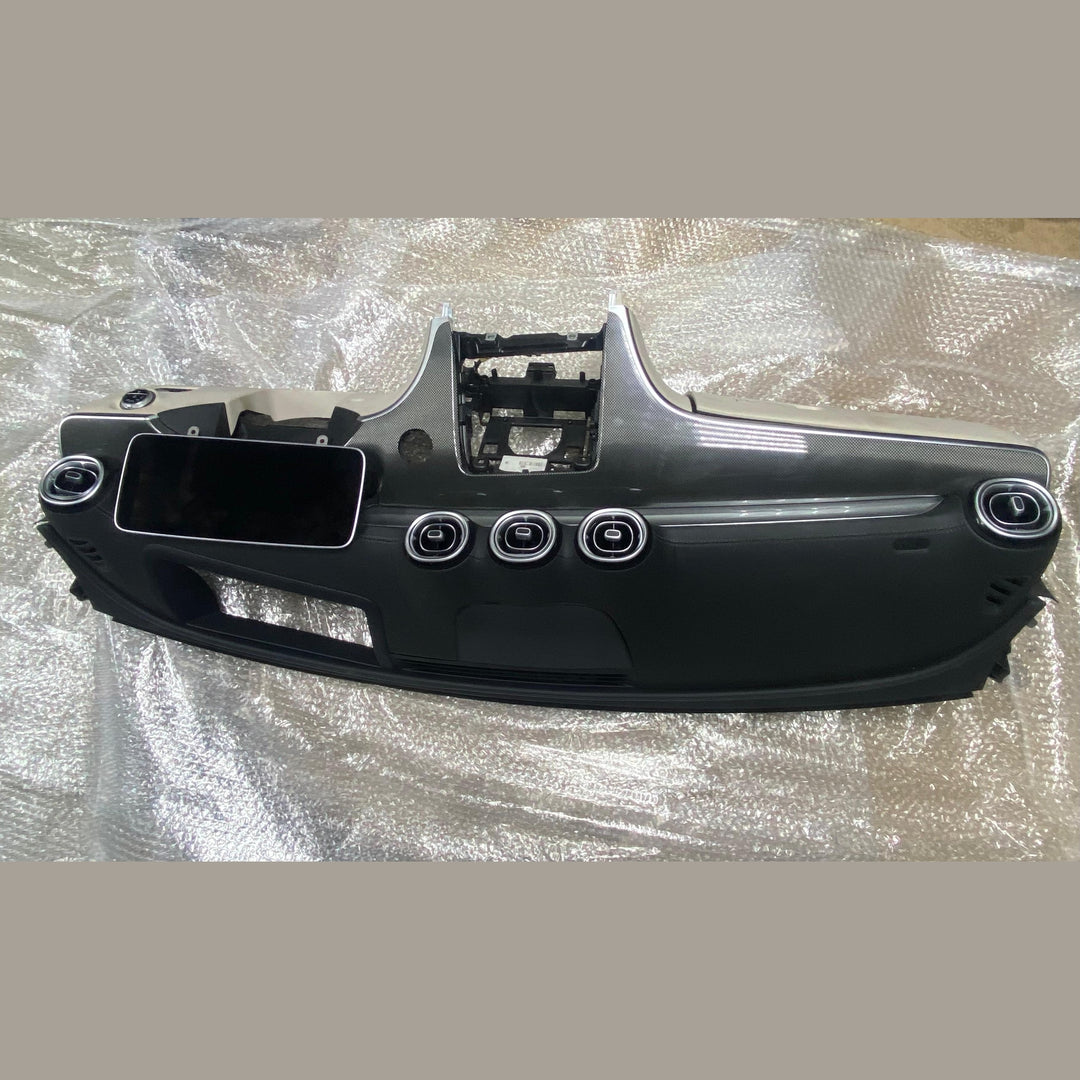 لوحة القيادة لسيارة مرسيدس C250 موديل 2023 ذات المقود الأيمن (الفئة C) A206 6803307