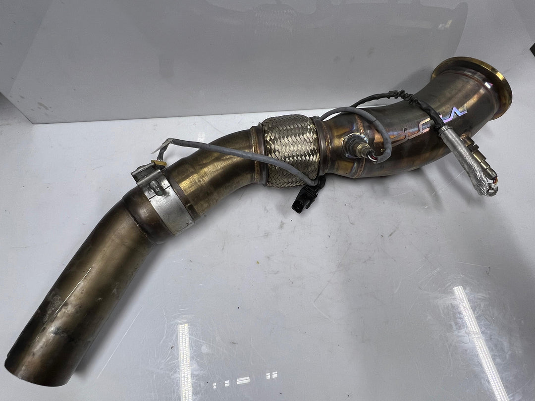 Downpipe For BMW B48 With 02 Sensor 330I G20 Exhaust Manifold