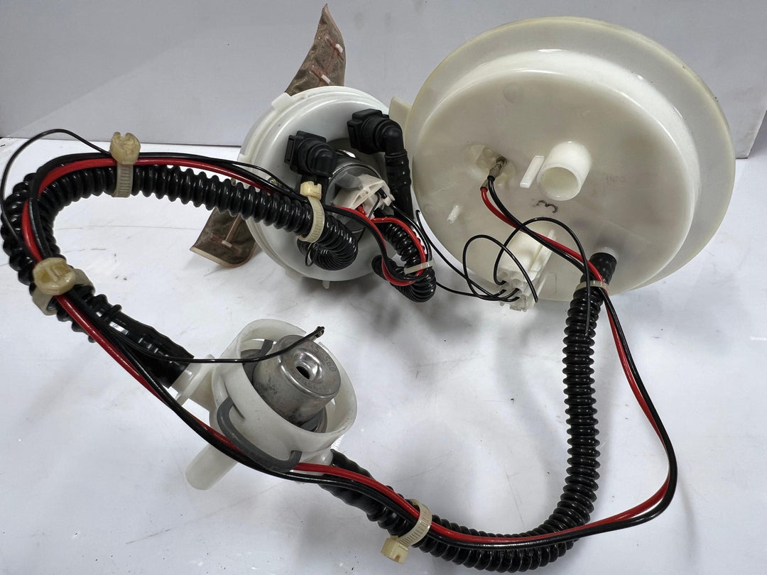 BMW Fuel Pump 7217060