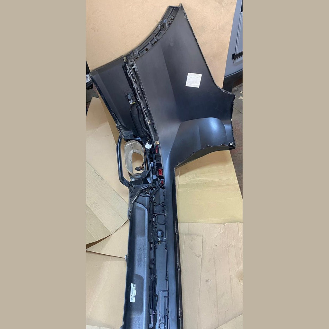 بي إم دبليو X7 G07 LCI X7 xDrive 40i US B58N 2023 RAER BUMPER PTWK 475 KM20 مستعملة