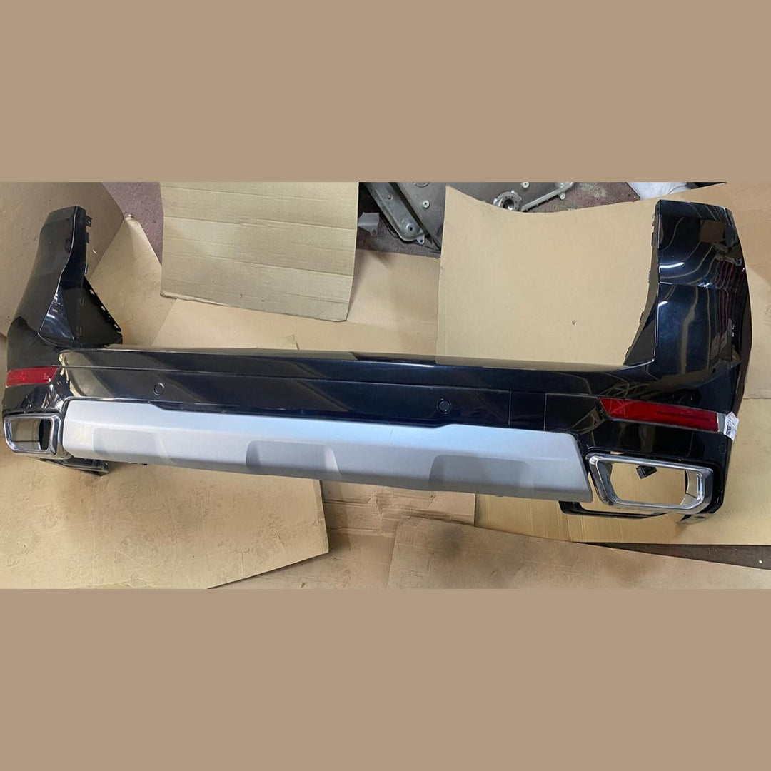 بي إم دبليو X7 G07 LCI X7 xDrive 40i US B58N 2023 RAER BUMPER PTWK 475 KM20 مستعملة