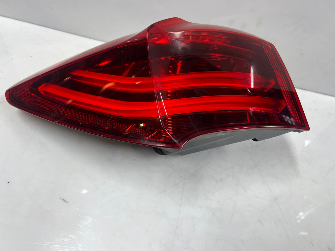 OEM rear left taillight for BMW 5 Series F07 Gran Turismo LCI facelift 7306165