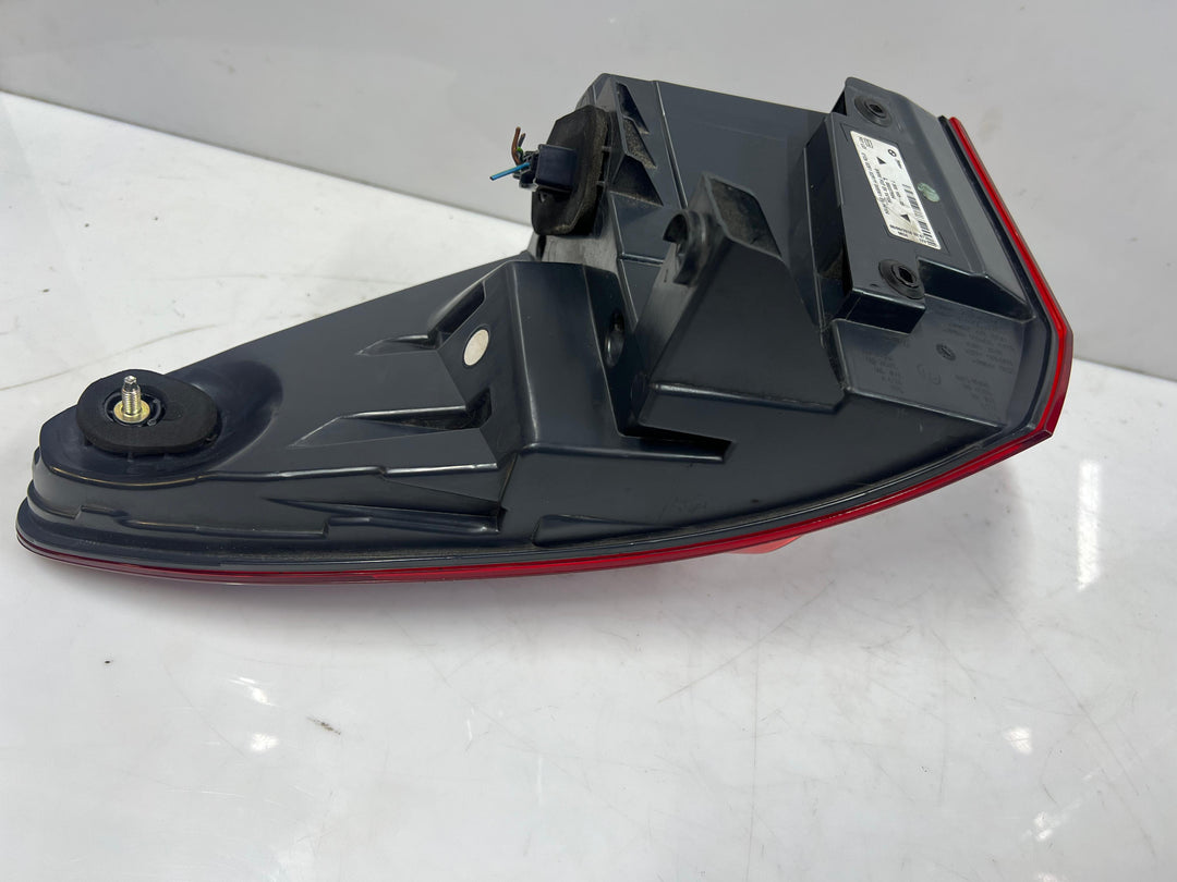 OEM rear left taillight for BMW 5 Series F07 Gran Turismo LCI facelift 7306165