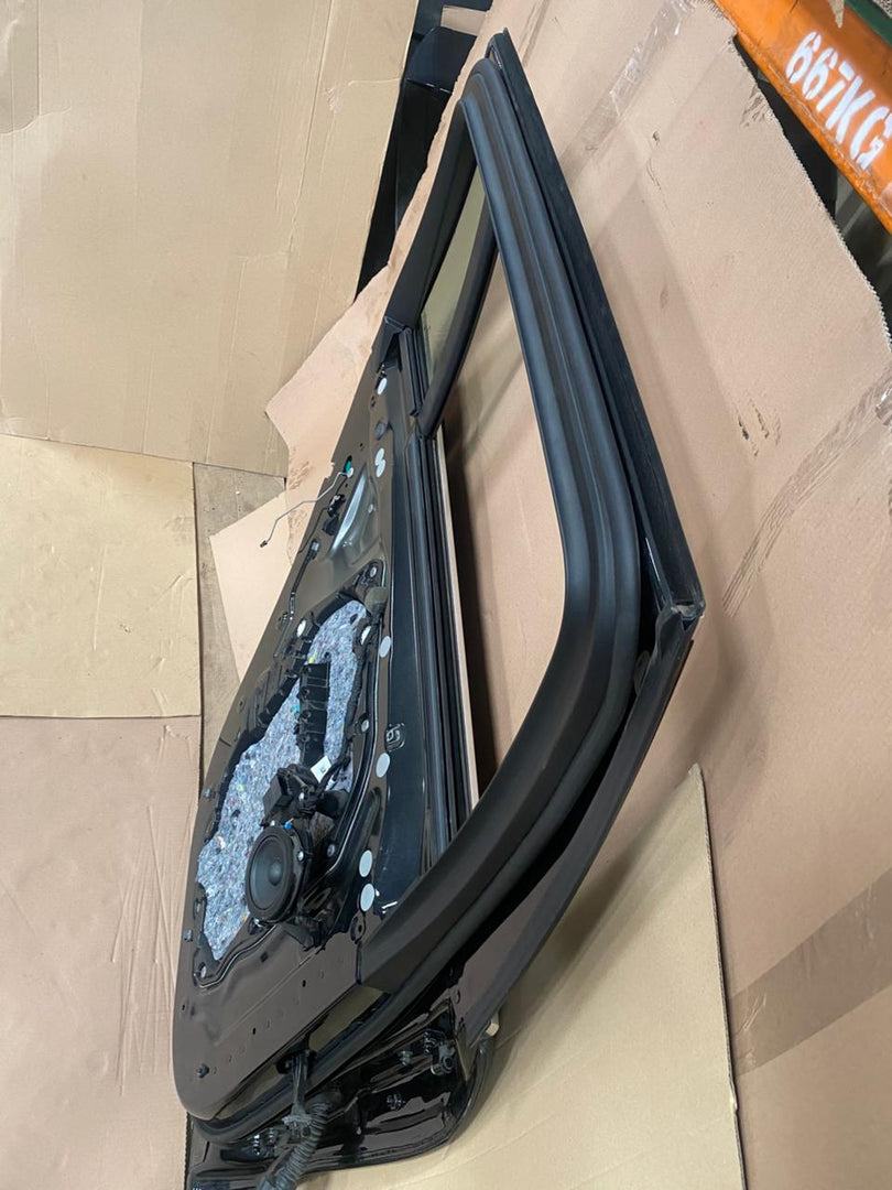 بي إم دبليو X7 G07 LCI X7 xDrive 40i US B58N 2023 باب خلفي يساري PTWK 475 كم مستعمل