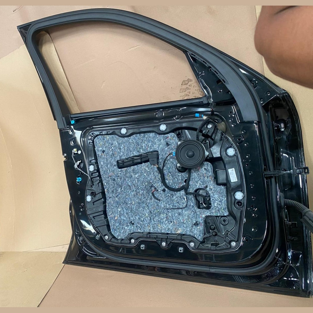 بي إم دبليو X7 G07 LCI X7 xDrive 40i US B58N 2023 باب أمامي يسار PTWK 475 كم 20 مستعمل