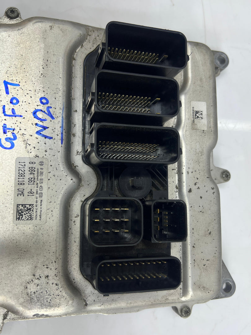 2014-2016 BMW F10, F20, F07, F25, F30 520i Engine Control Unit 8664661 SET