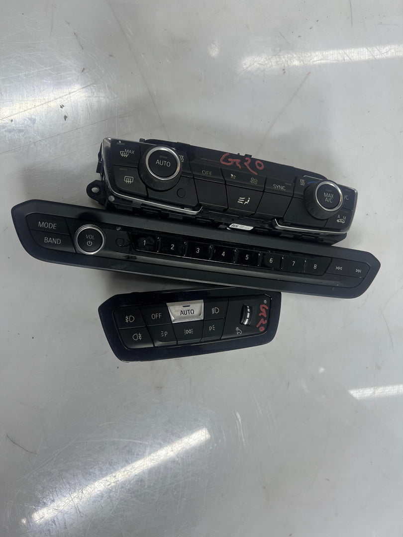 2019-2021 BMW 330i Operating Unit Audio 9371459, 7949454