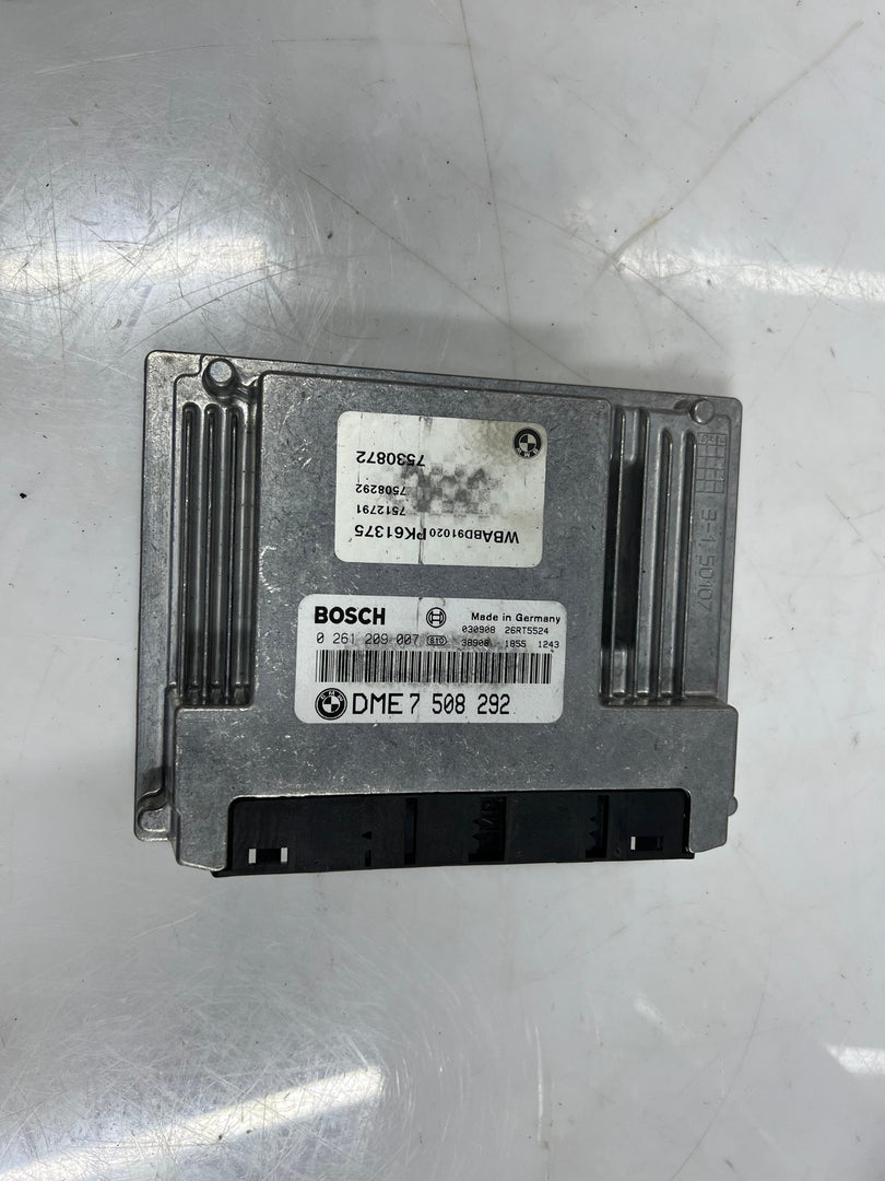 BMW3 Series E46 petrol Engine Control Unit 7508292
