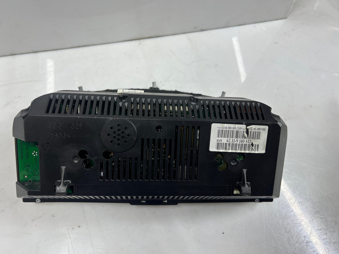 BMW Instrument Cluster 9 140812