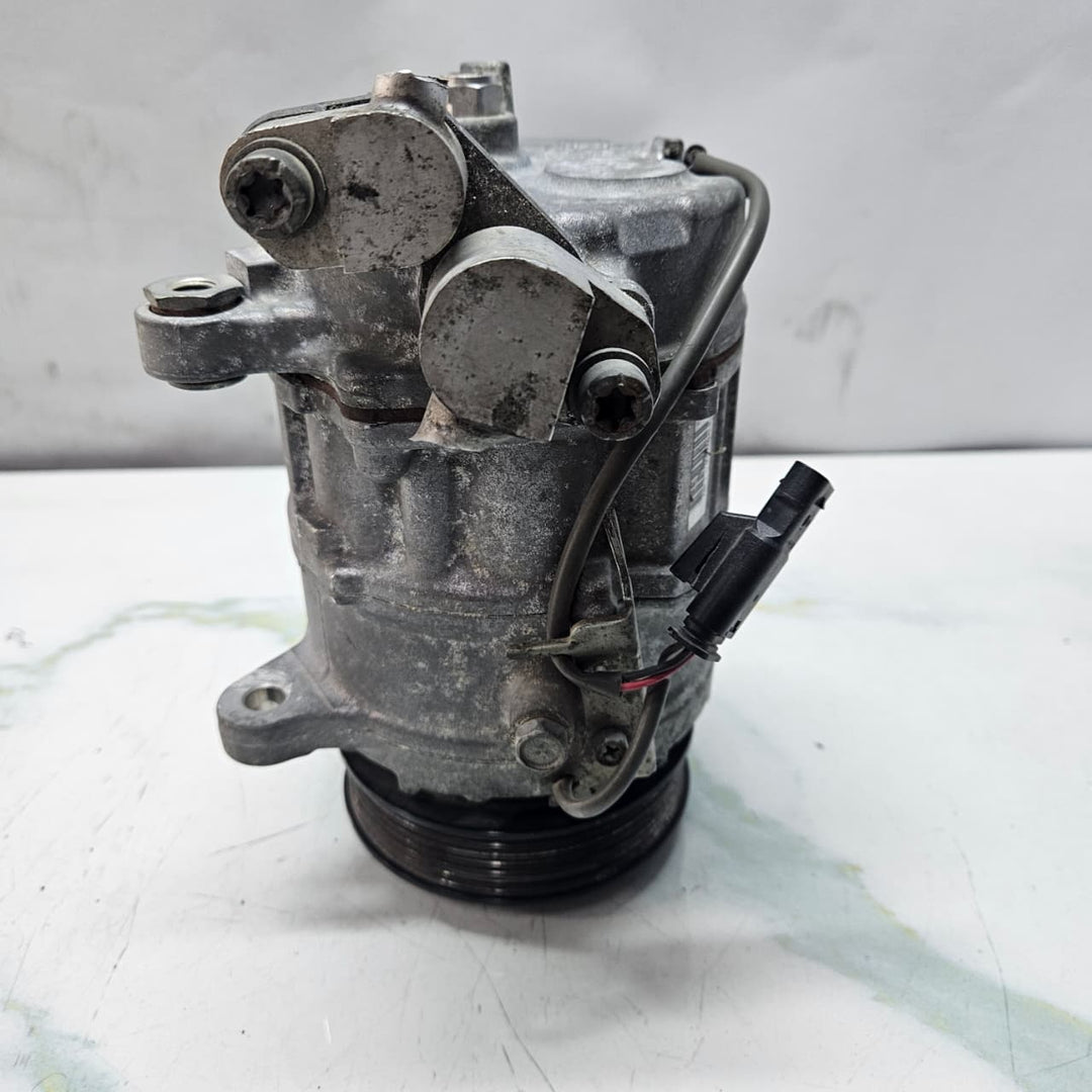 ضاغط مكيف هواء لسيارات BMW 740i موديلات 2019 من الفئة السابعة والثامنة G11 و G12 و G14 المزودة بمحرك B58، رقم القطعة 6995918