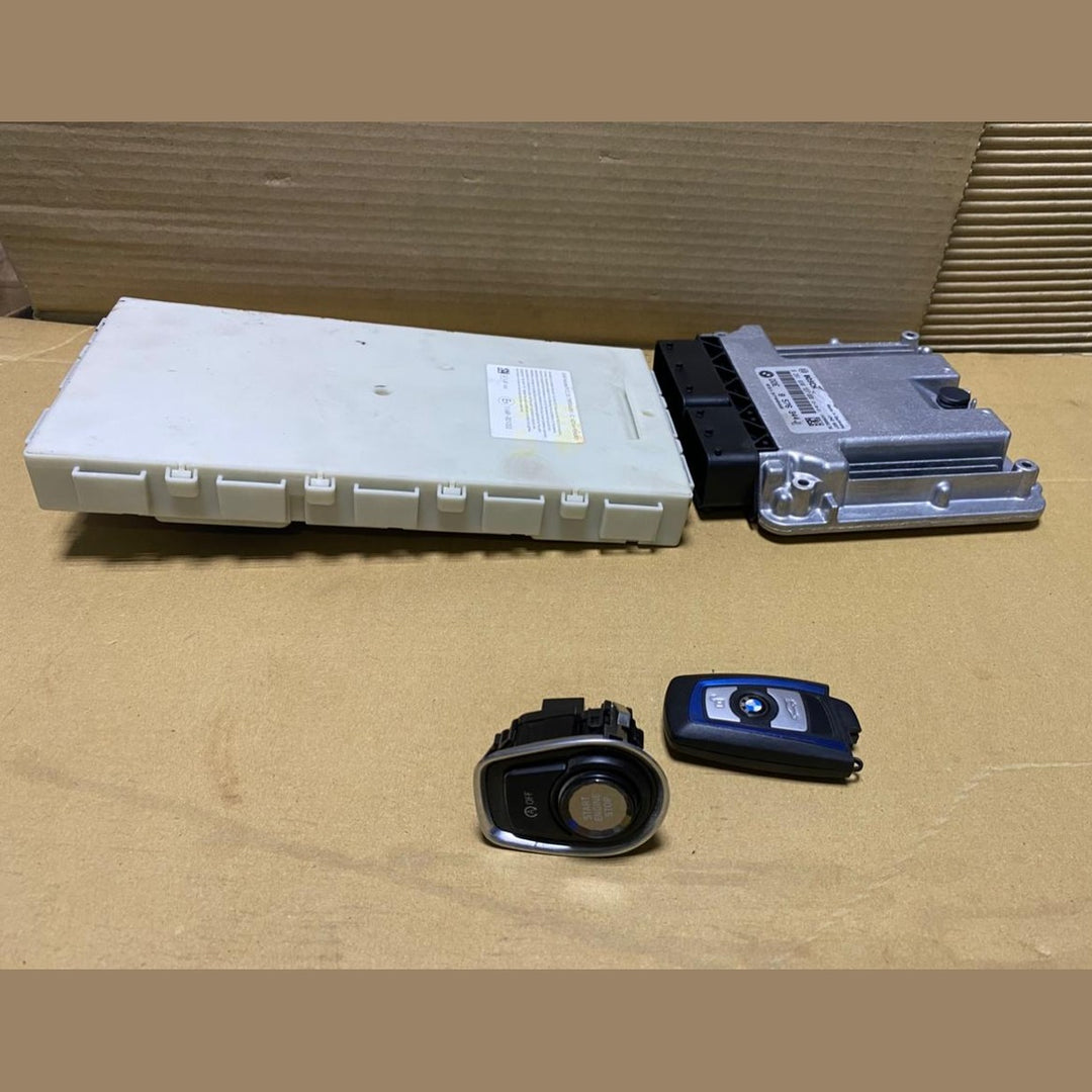BMW F32 420d ECU Engine Control Unit Module 8576344