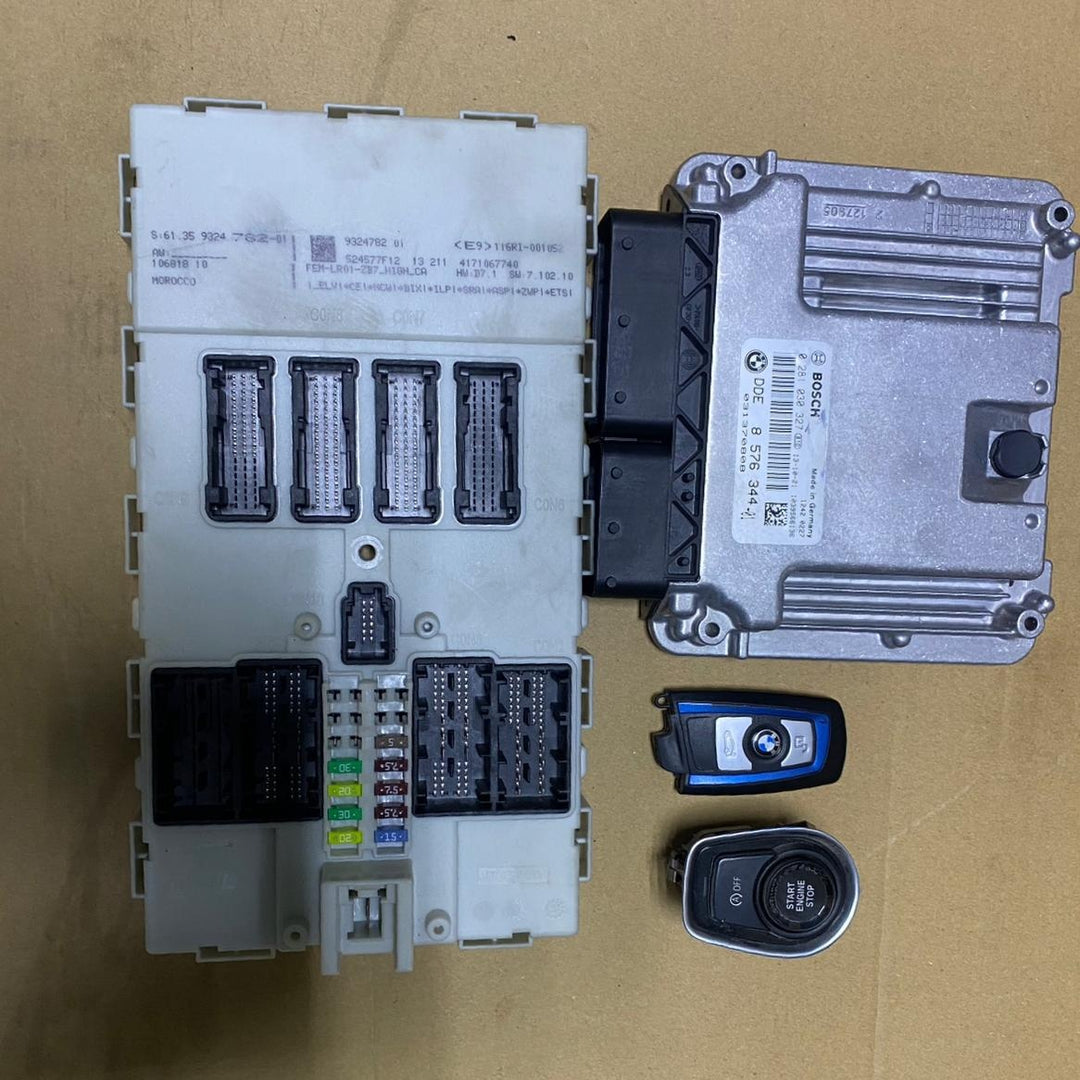 BMW F32 420d ECU Engine Control Unit Module 8576344