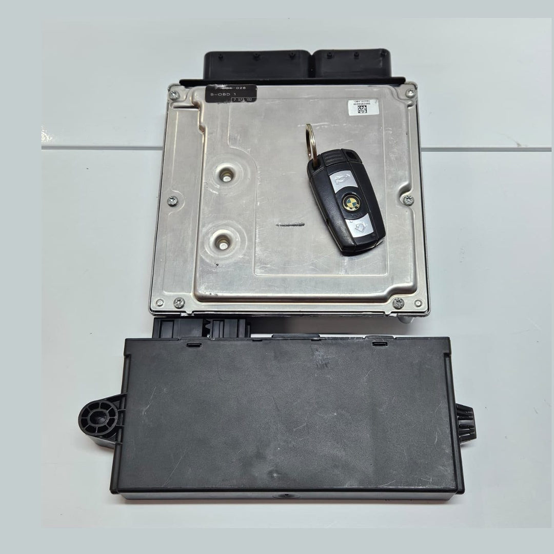 2010-2015 BMW E84 X1 N46 Engine Control Module DME ECU KEY SET 7603575 USED