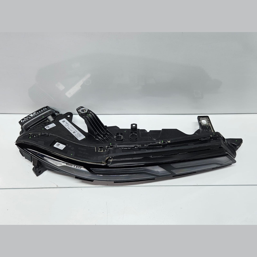 BMW X7 G07 RIGHT SIDE LED HEADLIGHT/HEADLAMP 9880594 2019-2024 OEM