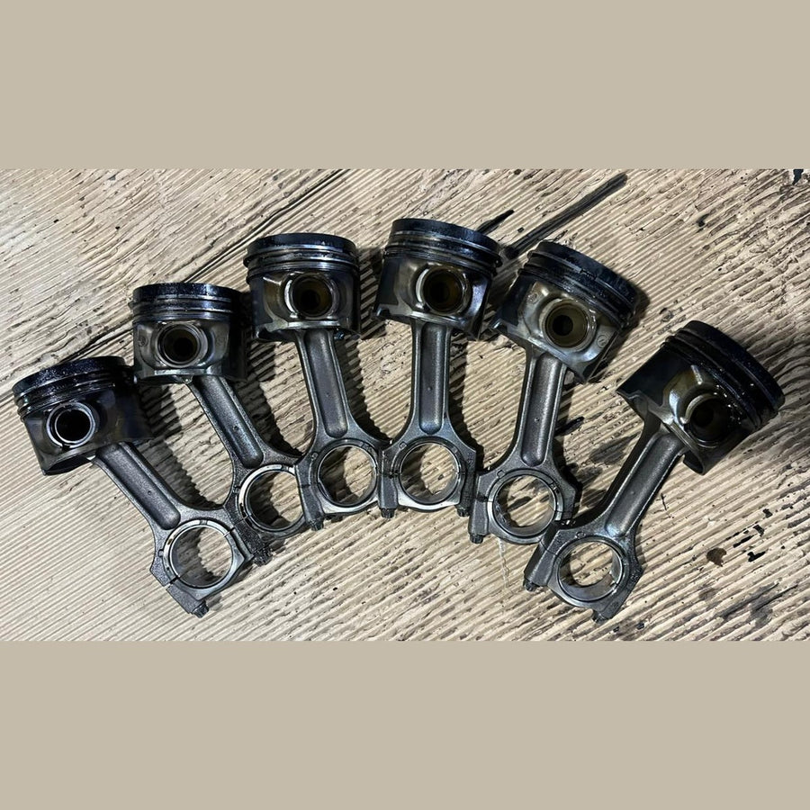 BMW M57 E70 3.0L Diesel Piston Set – Used OEM