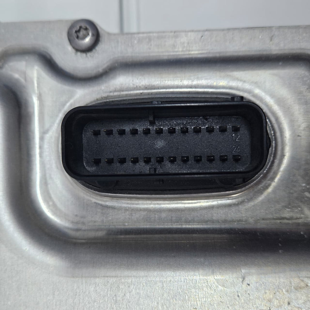 2014-2017 OEM BMW i3 REX 60AH Base Control Unit 7536534