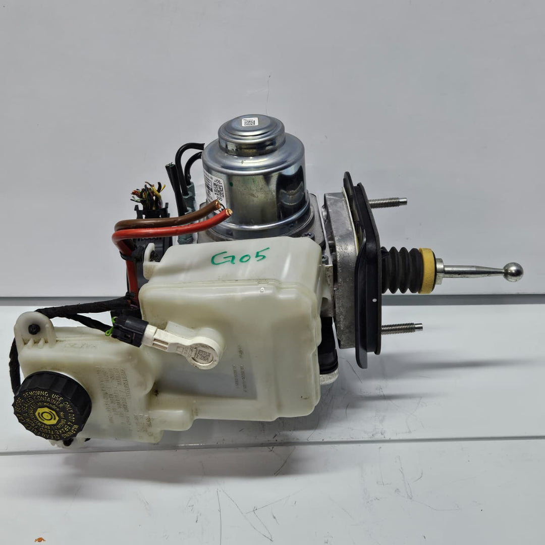 BMW M4 G82 G83, BMW iX3 G08, Abs Pump Modulator Controller 5A49C75