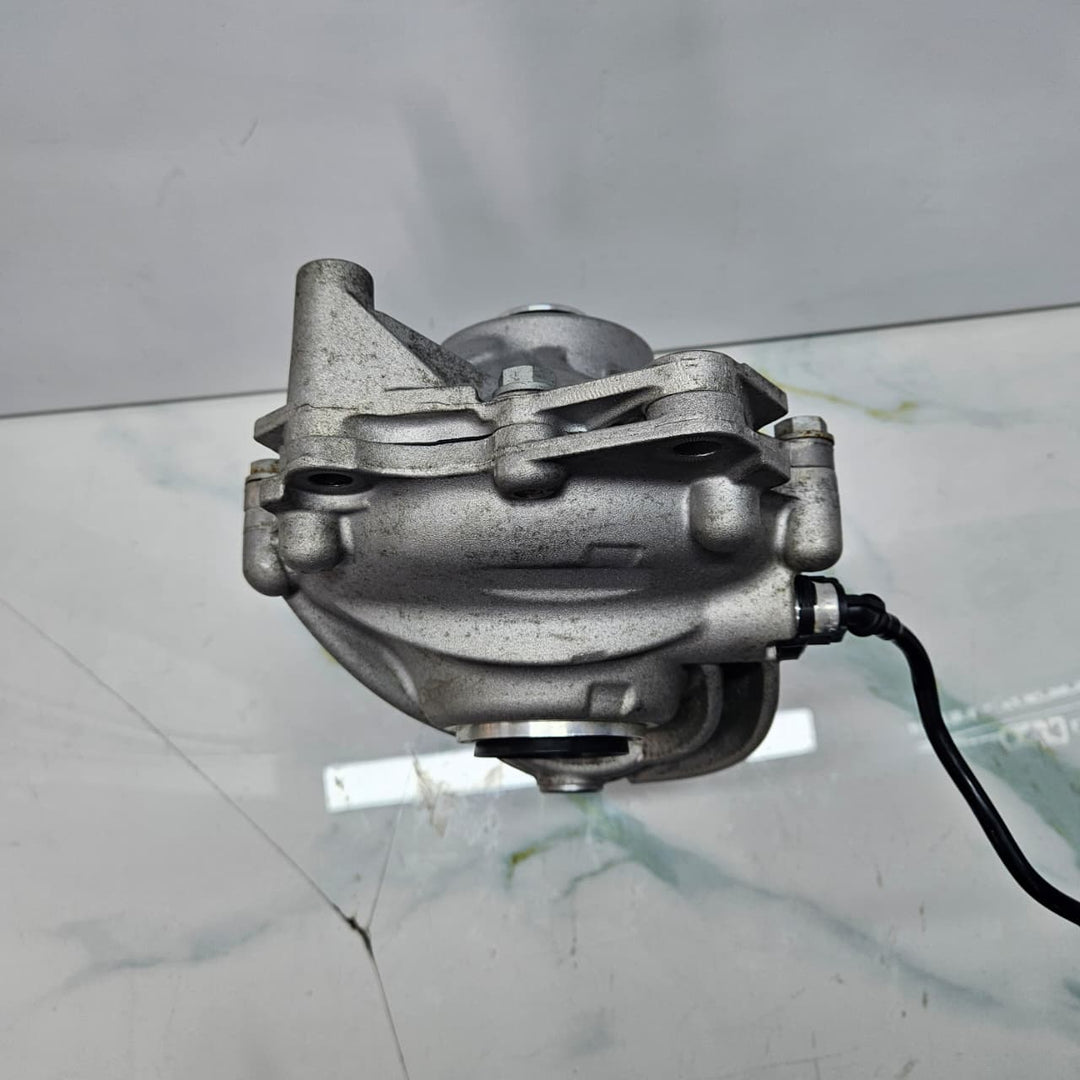 2023 BMW XM, X5, X7 Front Axle Differential 8848100 USED