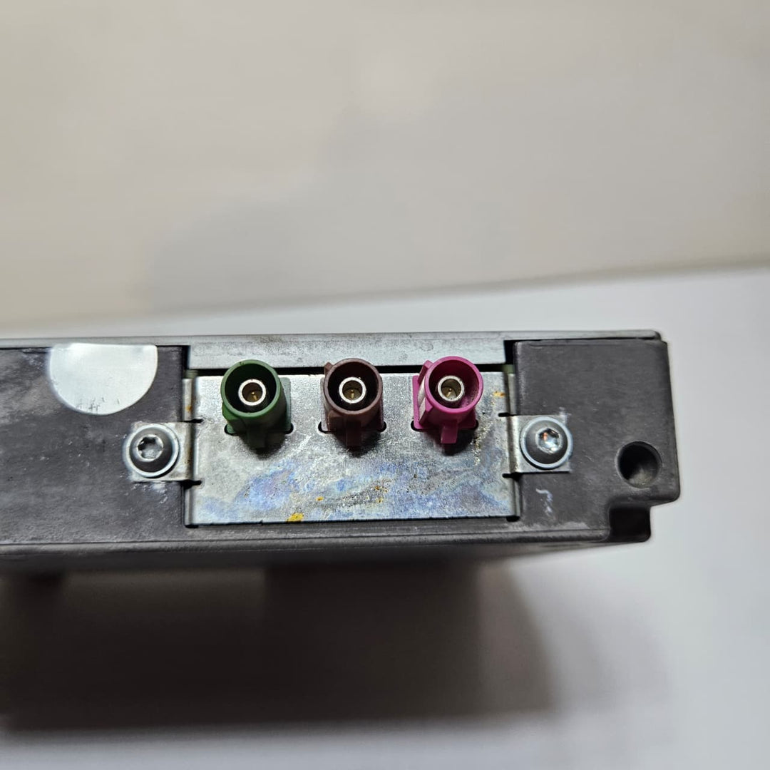 BMW 5 6 7 Series G30 G31, G32 G11 G12 Video Control Module 8801177