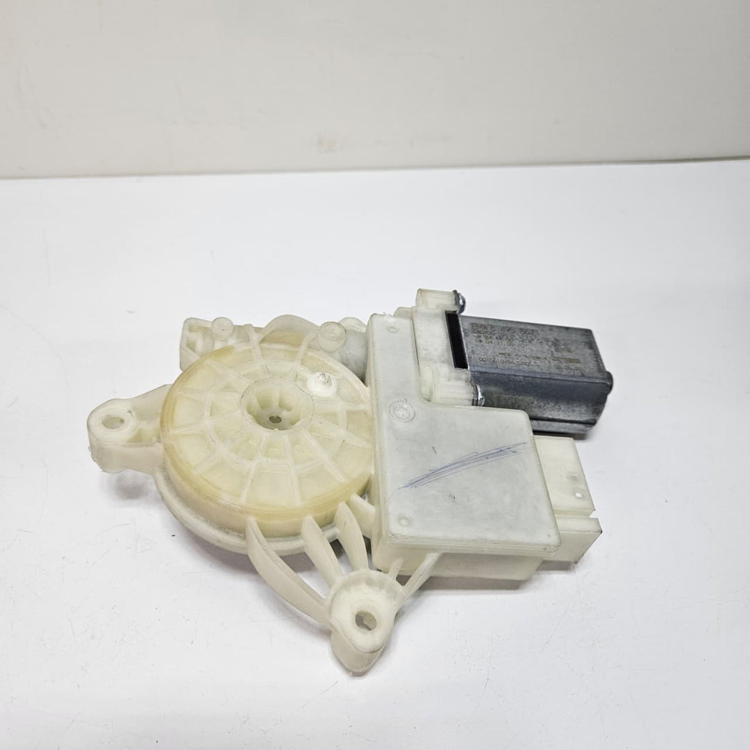 2019-2024 BMW 3 Series G20 G21 330i Window Regulator Motor 8495867 Rear Left