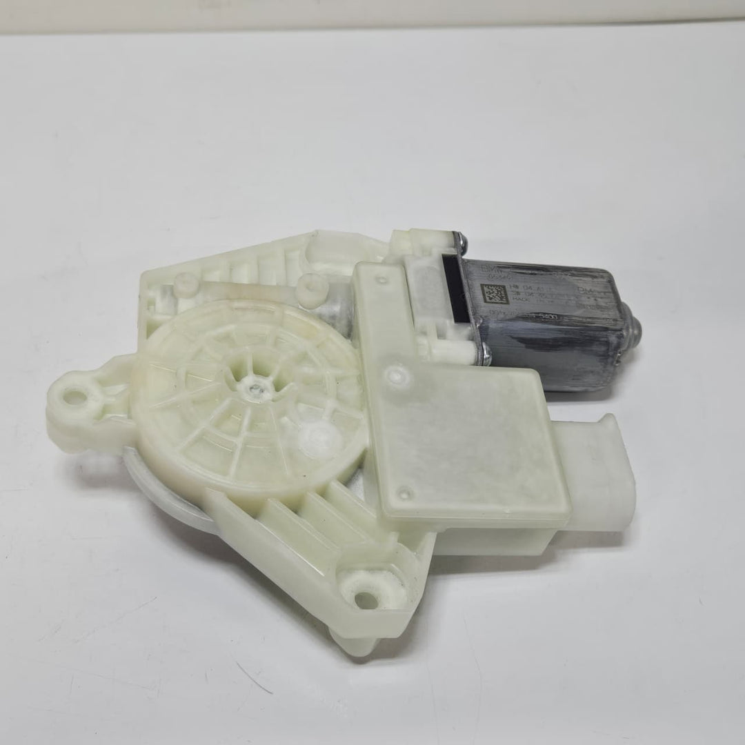 2018-2023 BMW M550i G30 xDrive Window Motor 5A5C893 Front Right