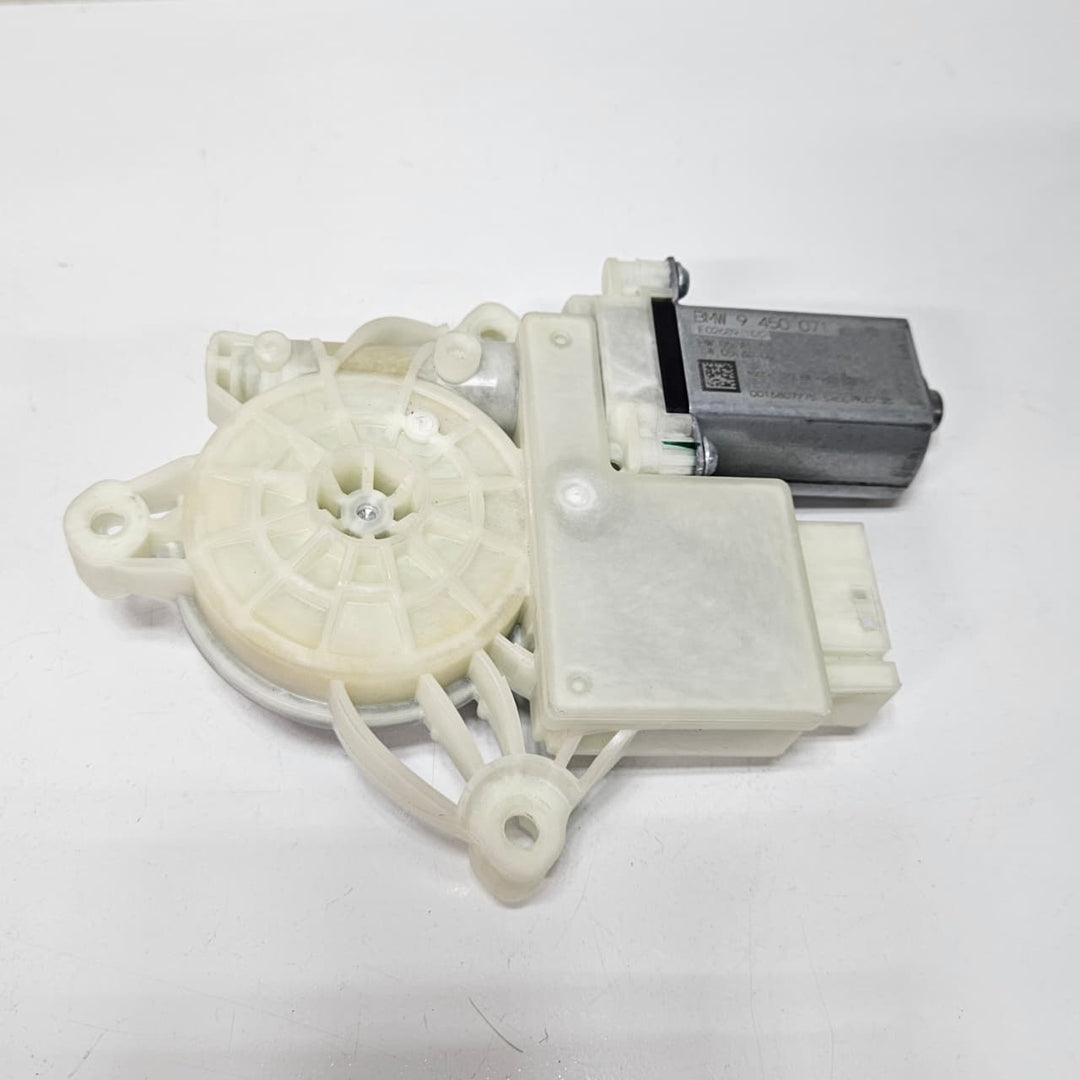 2019-2024 BMW X5 X5M X7 Power Window Motor 9450071 Rear Left G05 G07