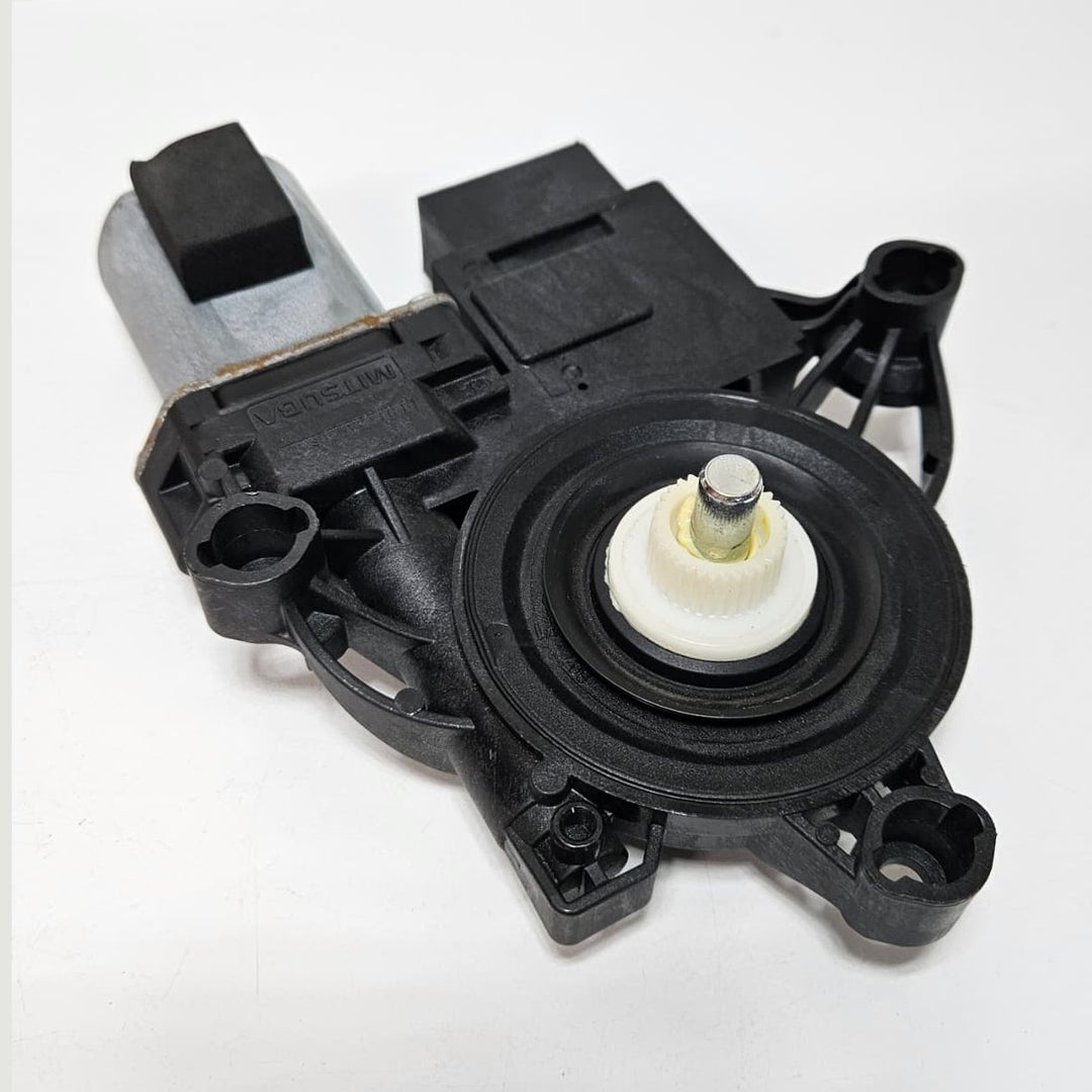 2020-2024 BMW M340i 330i M3 Window Lifter Motor 8495869 Front Left