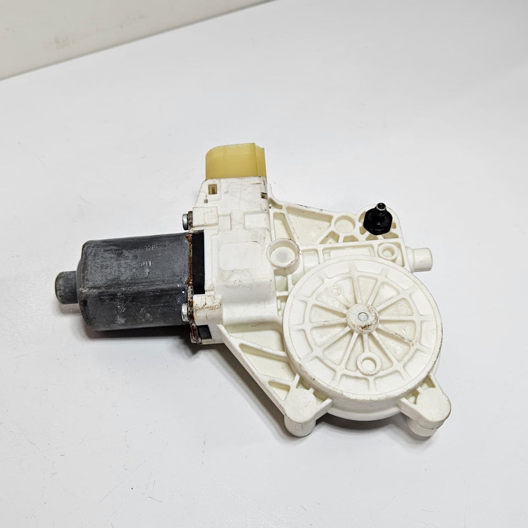 BMW 1 3 Series E81 E87 E90 E91 X1 E84 Front Right Window Regulator 6927028 USED