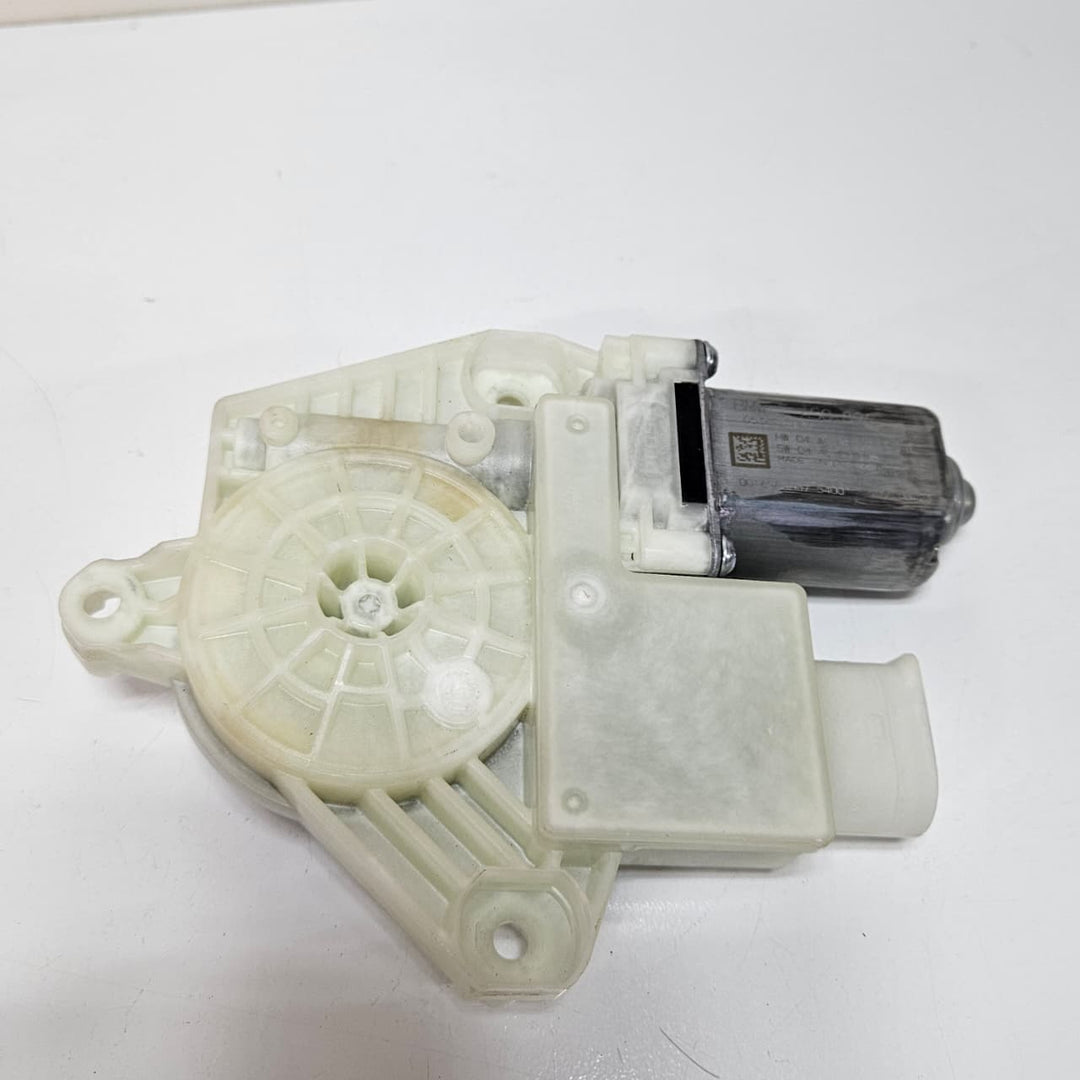 2018-2024 BMW X3 G01 Power Window Motor 5A5C896 Rear Right