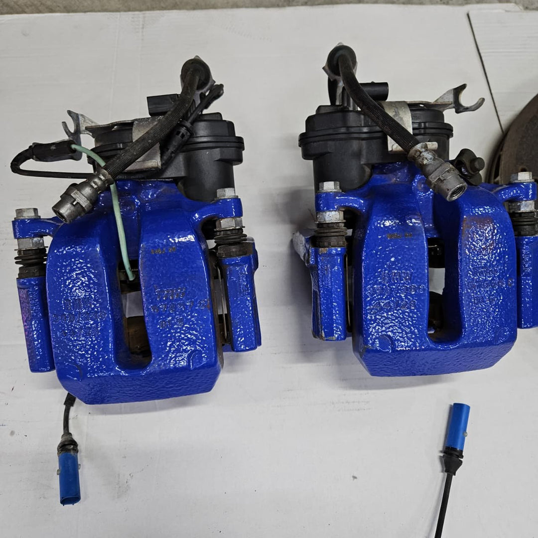 BMW ALPINA B5 G30 LCI 2023 Complete Brake Set Front Rear Discs Calipers OEM 7996531 7996532