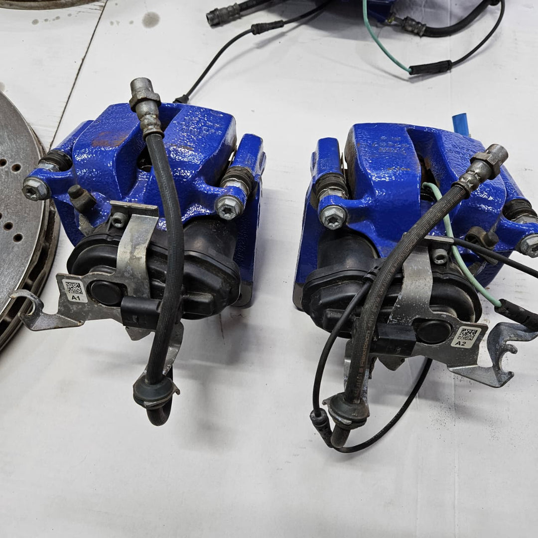 BMW ALPINA B5 G30 LCI 2023 Complete Brake Set Front Rear Discs Calipers OEM 7996531 7996532