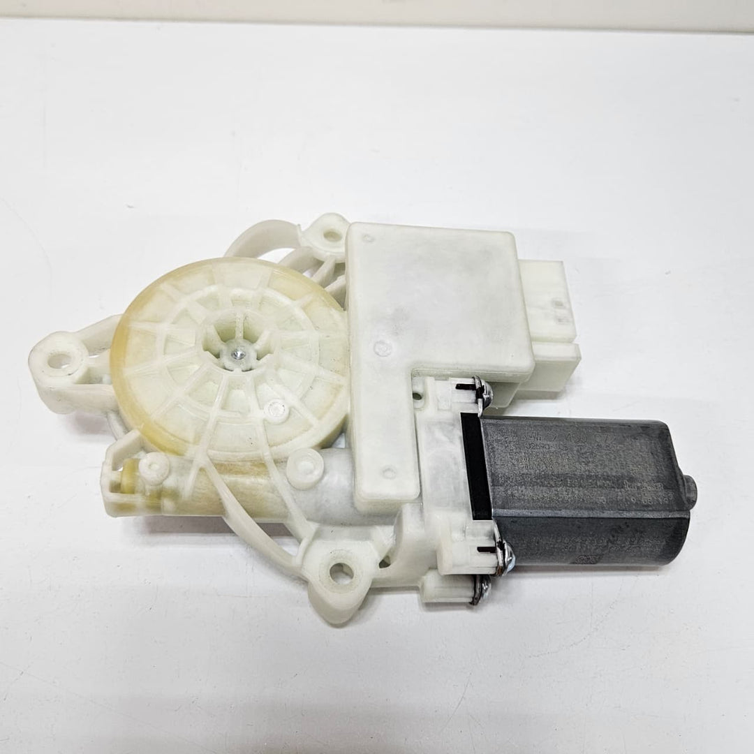 2019-2024 BMW X5 G05 Power Window Motor 9450072 Rear Right